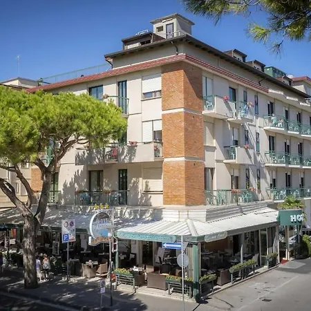 Hotel Harrys